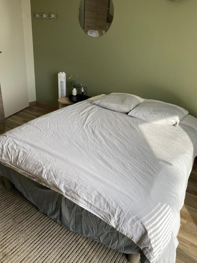 Legend- Parking Prive Gratuit- Terrasse Privee- Wifi - Convert - Alimentec Bourg-en-Bresse Exterior photo